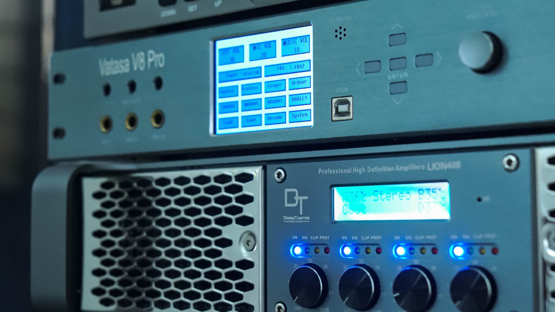 Khách hàng Quang Đăng đánh giá về sản phẩm Dàn karaoke DT TT331: (2 DT D2000, Vatasa T800, Vatasa V8Pro, Vatasa VA-4600, B&W S1500 Max, Vatasa P9 Limited, VietK 4K, VietK 22 inch)